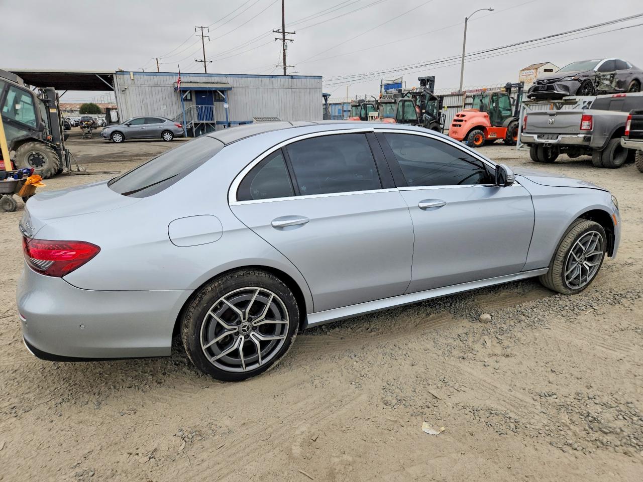 2021 MERCEDES-BENZ E-CLASS