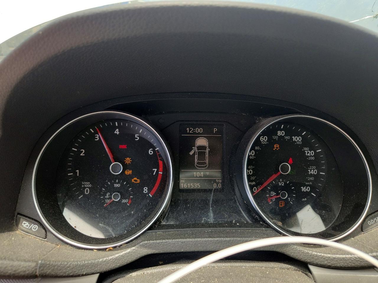 2016 VOLKSWAGEN PASSAT