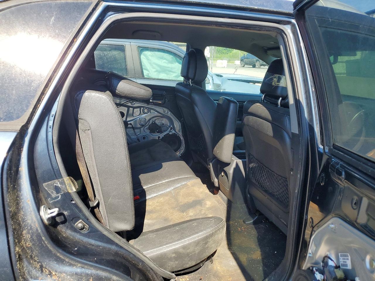 2011 KIA SORENTO
