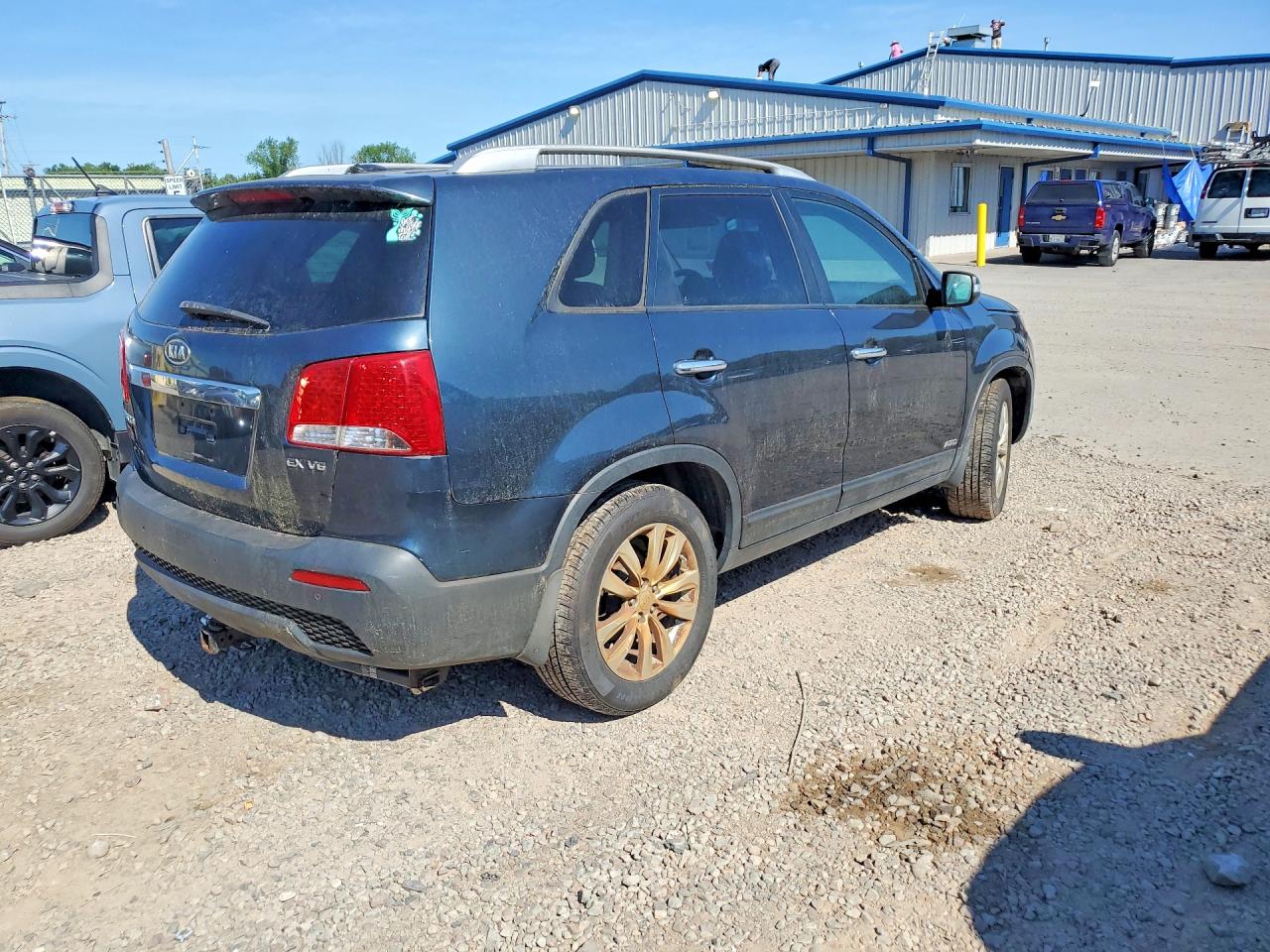 2011 KIA SORENTO