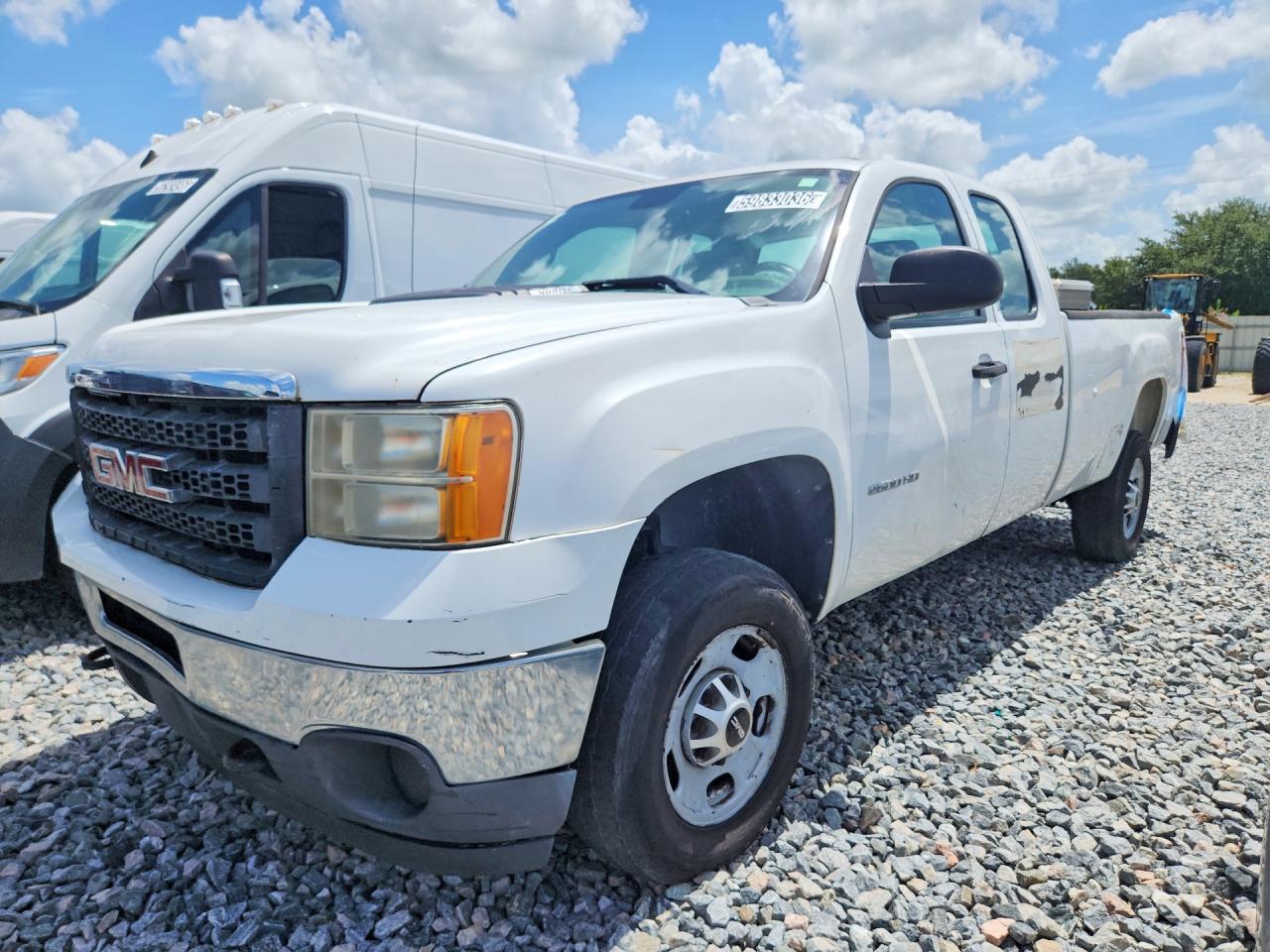 2011 GMC SIERRA