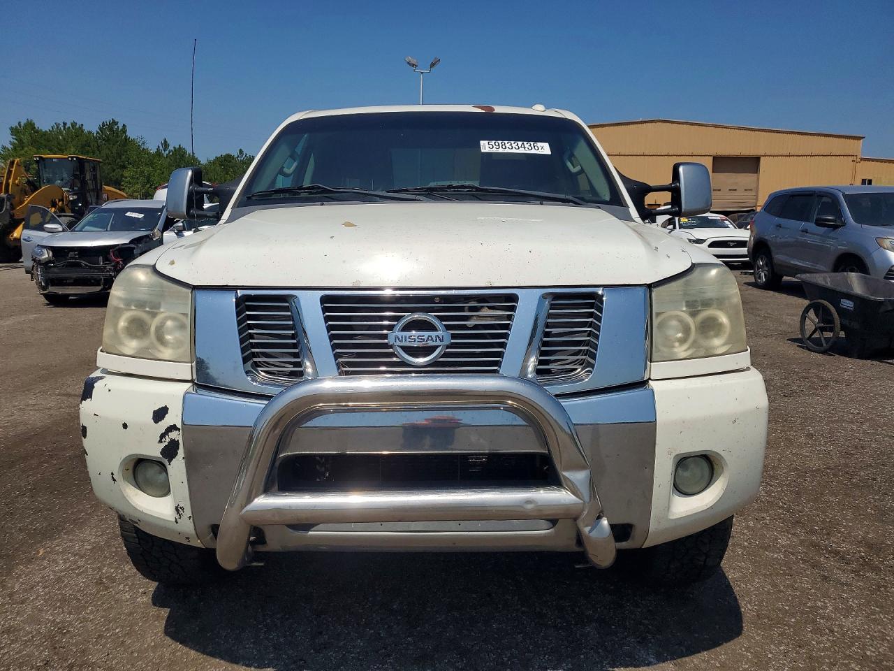 2012 NISSAN TITAN
