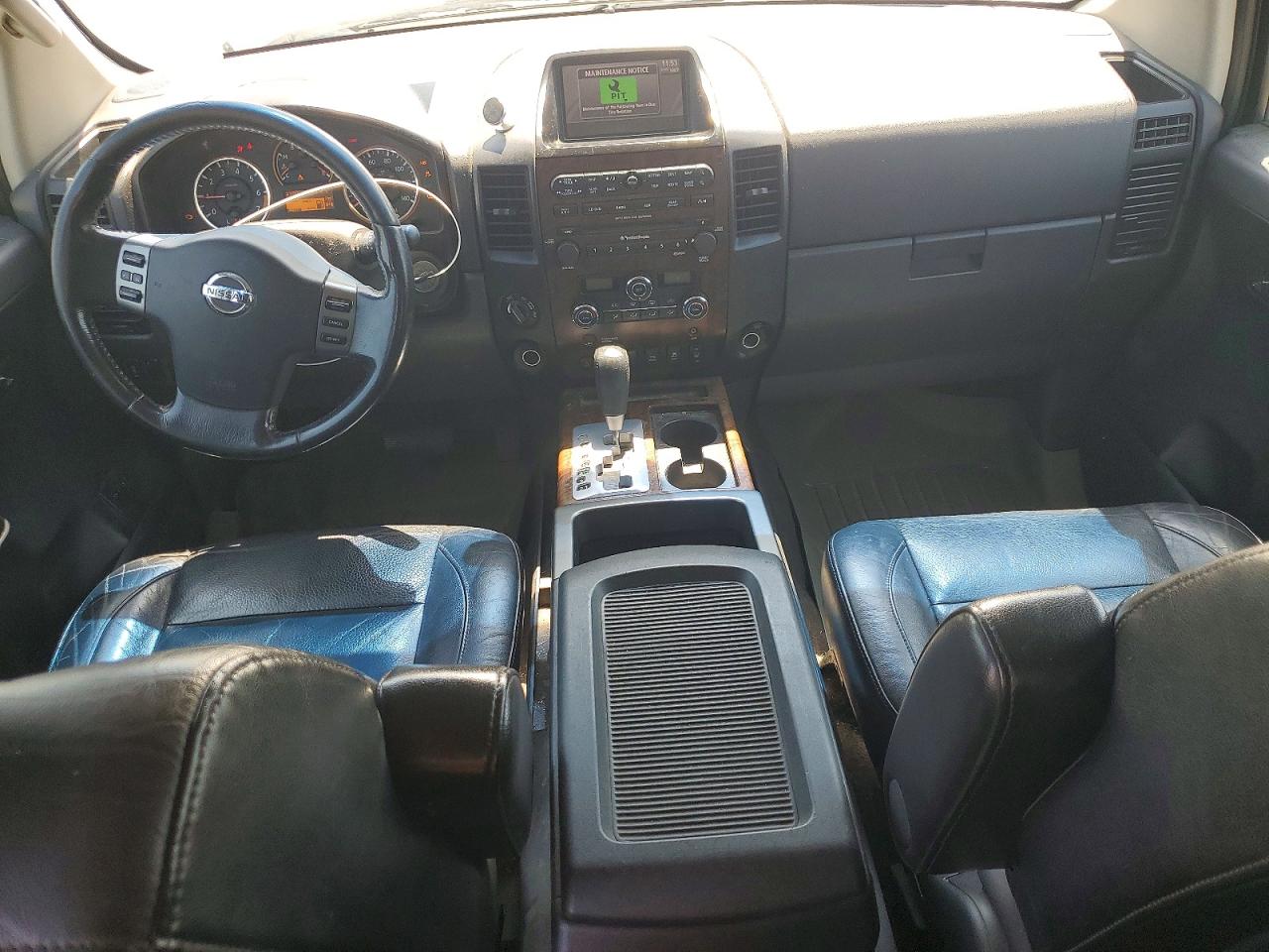 2012 NISSAN TITAN