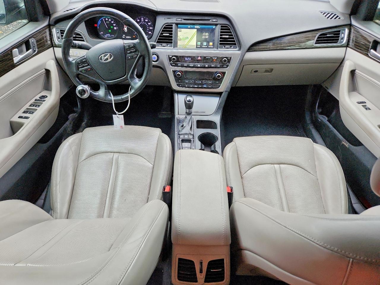2016 HYUNDAI SONATA