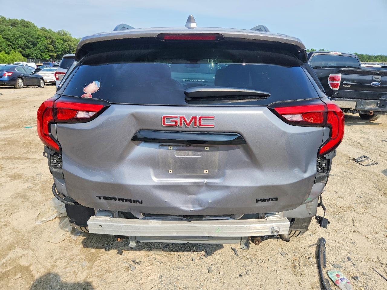 2020 GMC TERRAIN