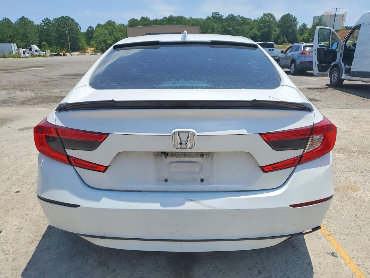 2019 HONDA ACCORD