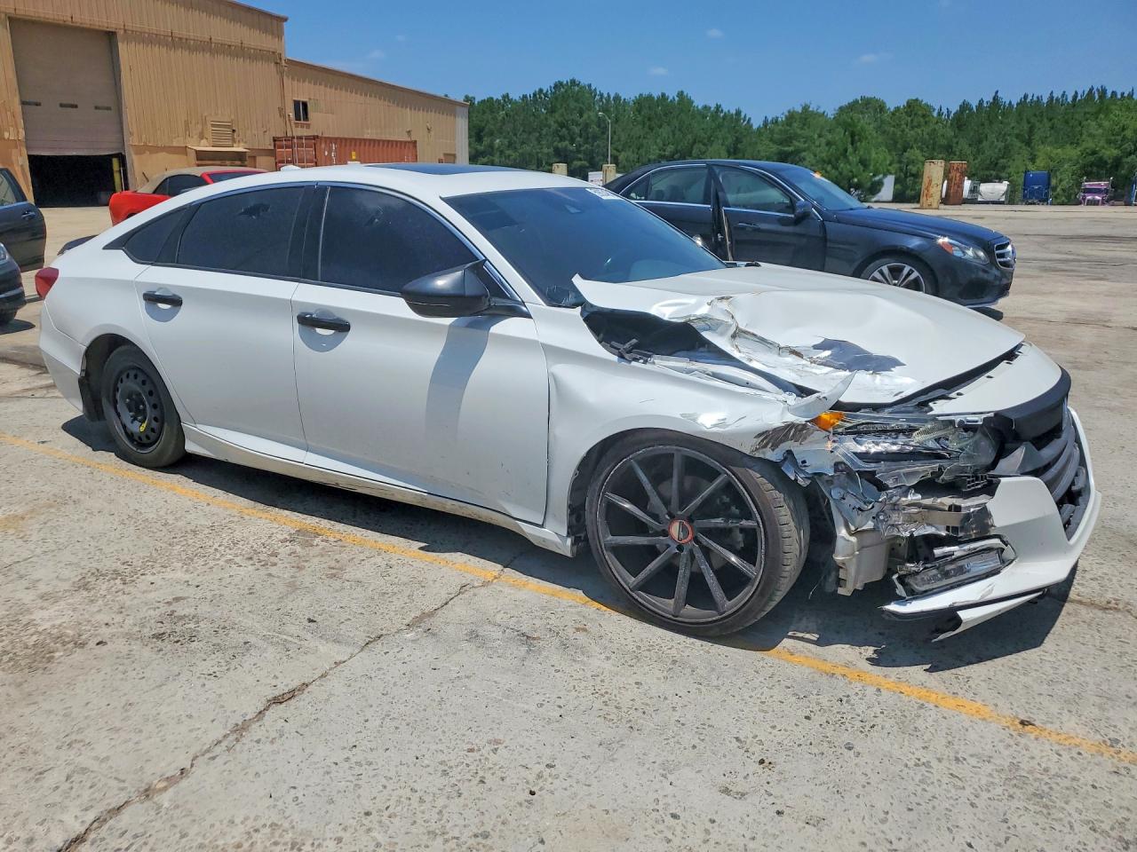 2019 HONDA ACCORD