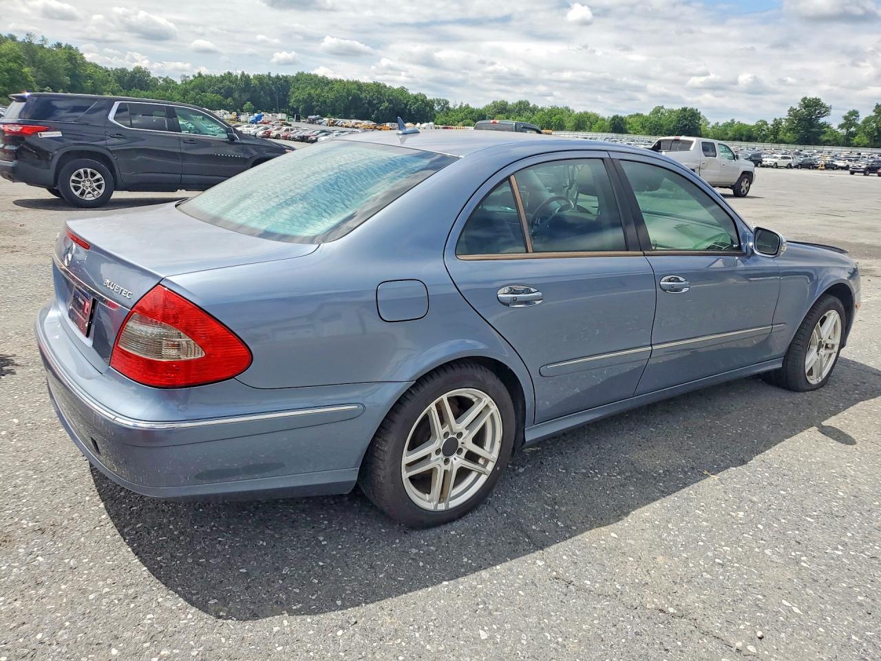2007 MERCEDES-BENZ E-CLASS