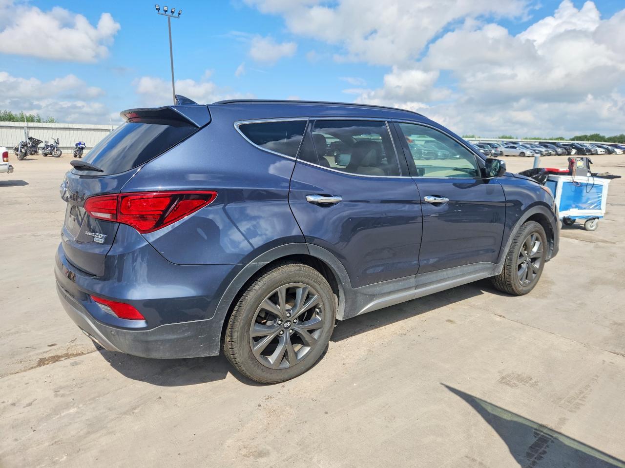 2017 HYUNDAI SANTA FE
