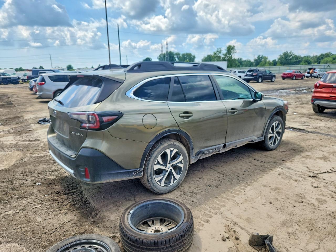 2021 SUBARU OUTBACK