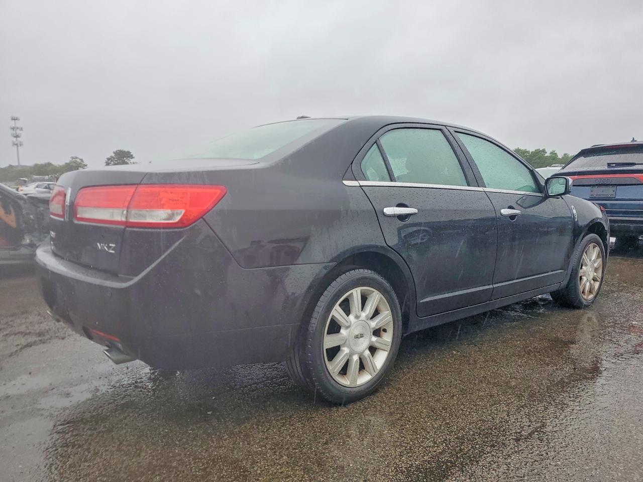2012 LINCOLN MKZ