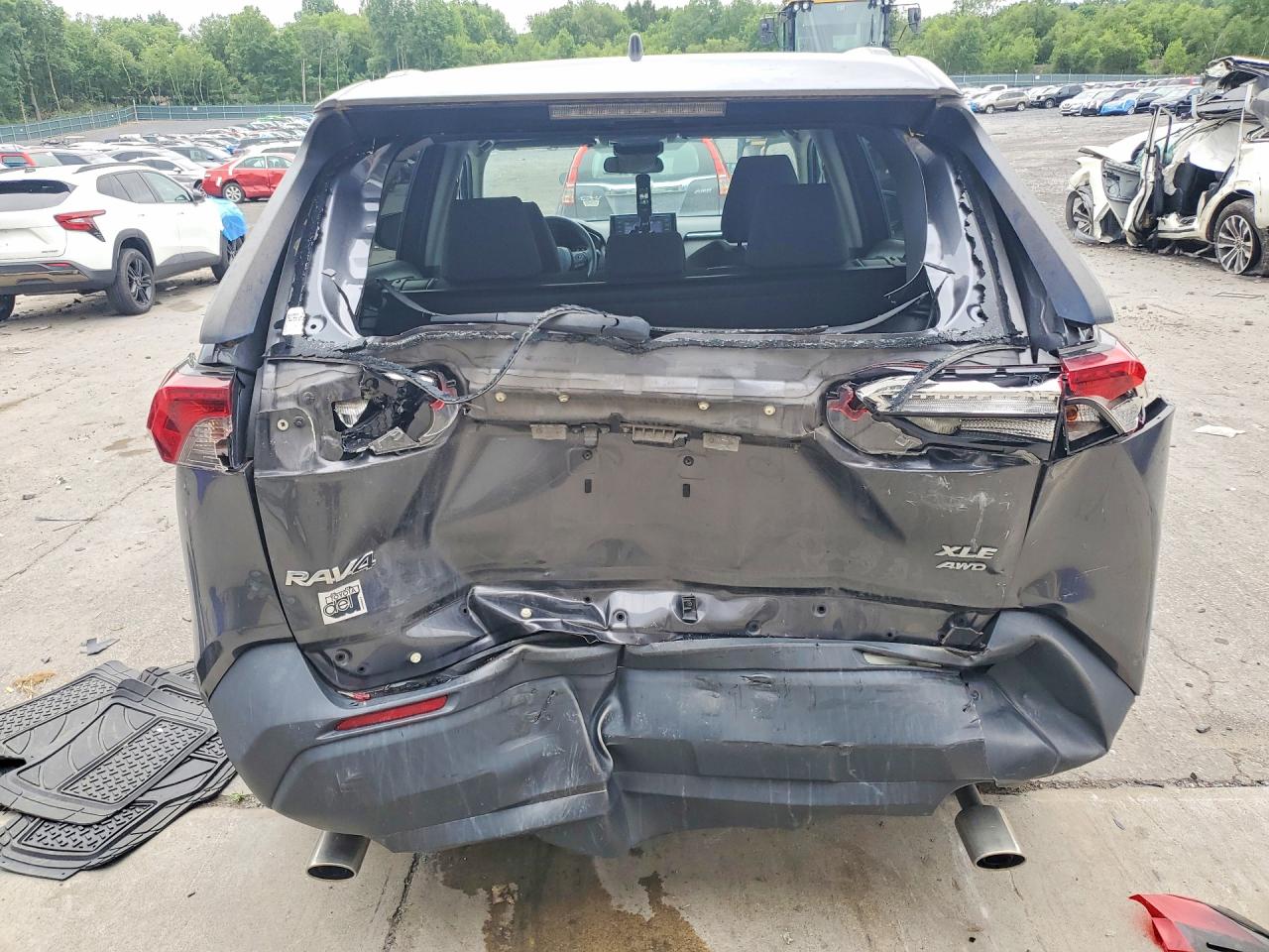 2019 TOYOTA RAV4