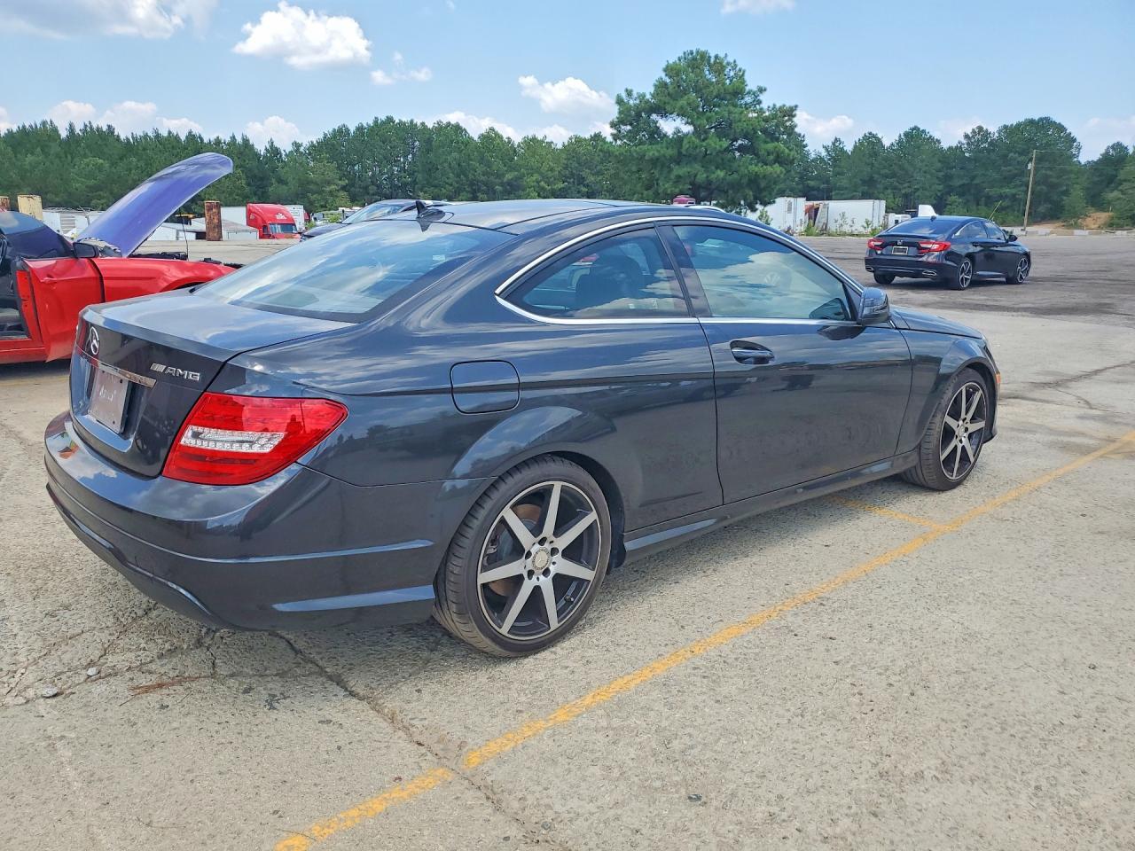 2015 MERCEDES-BENZ C-CLASS