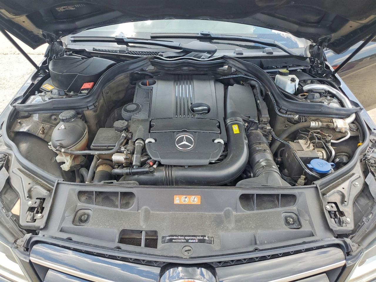 2015 MERCEDES-BENZ C-CLASS