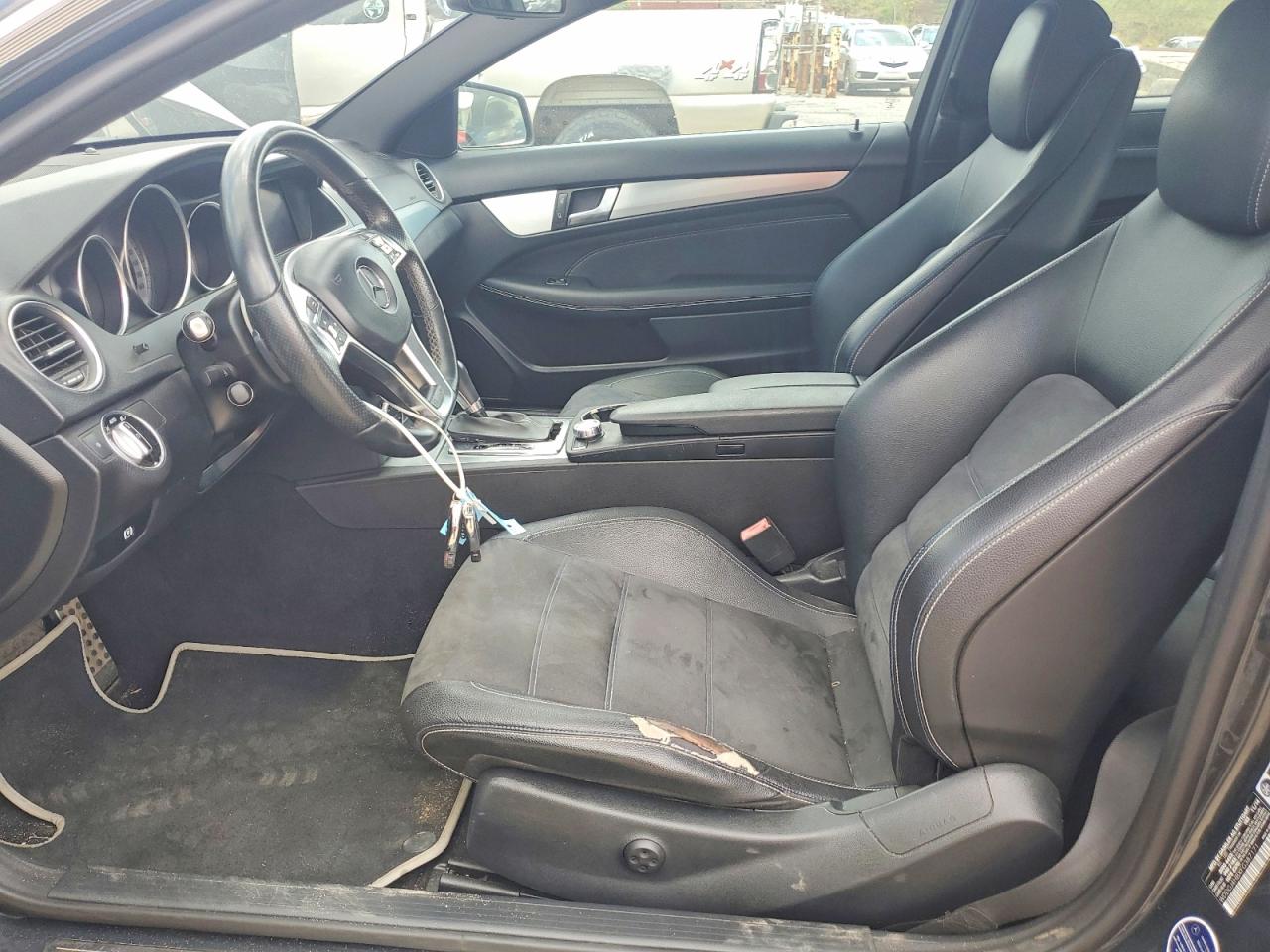 2015 MERCEDES-BENZ C-CLASS