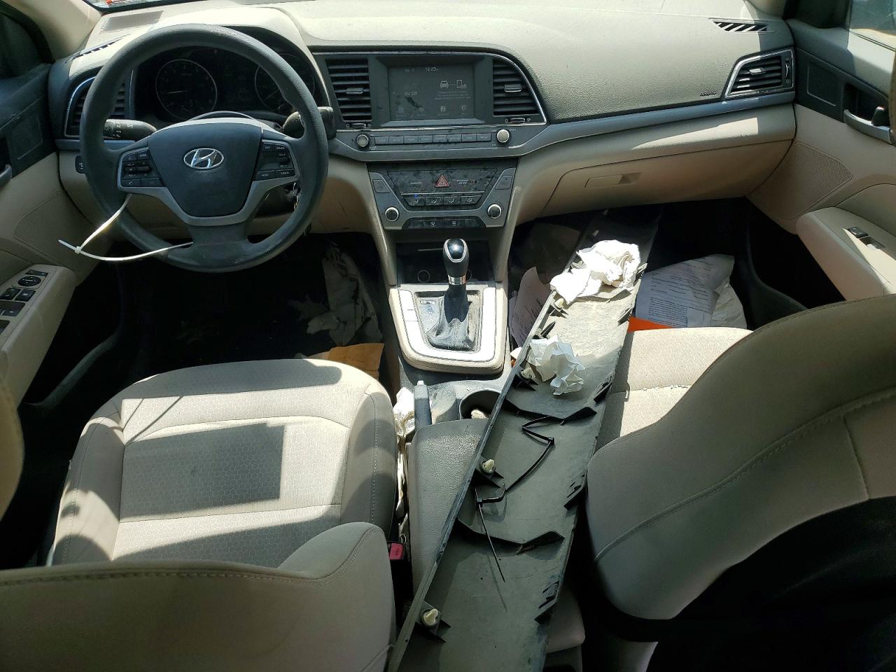 2017 HYUNDAI ELANTRA