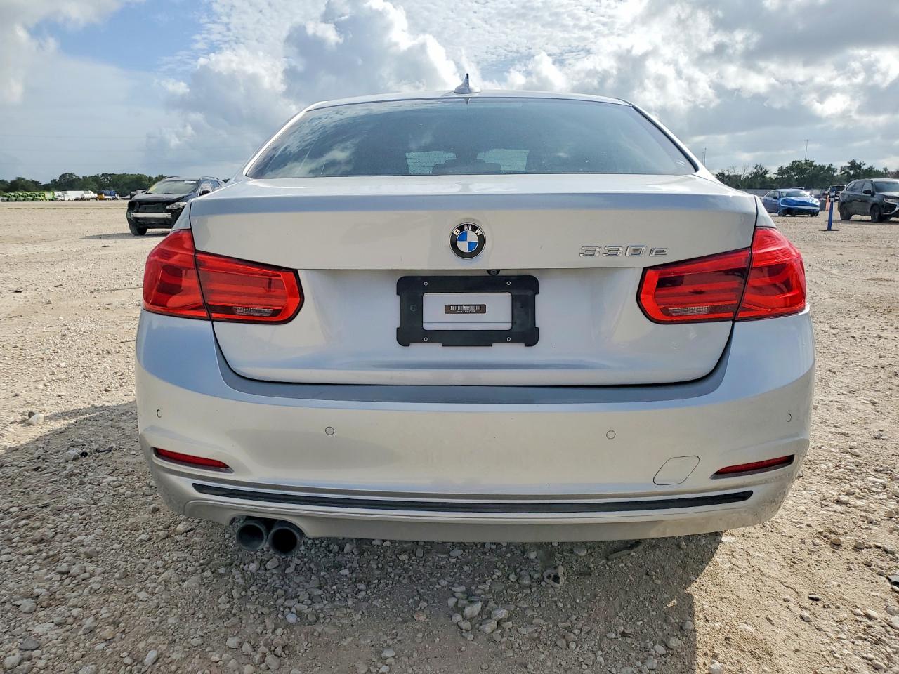 2017 BMW 3 SERIES