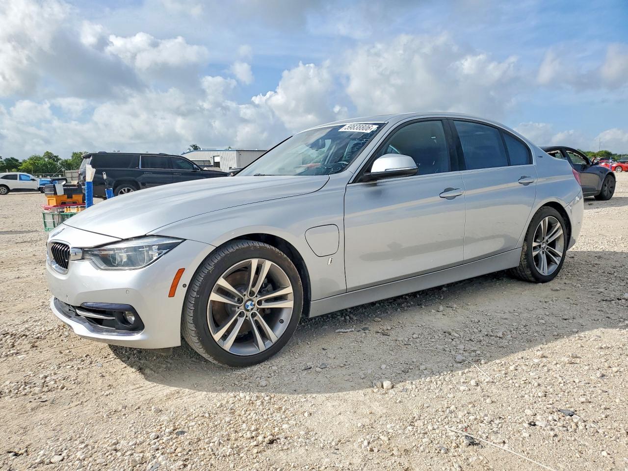 2017 BMW 3 SERIES