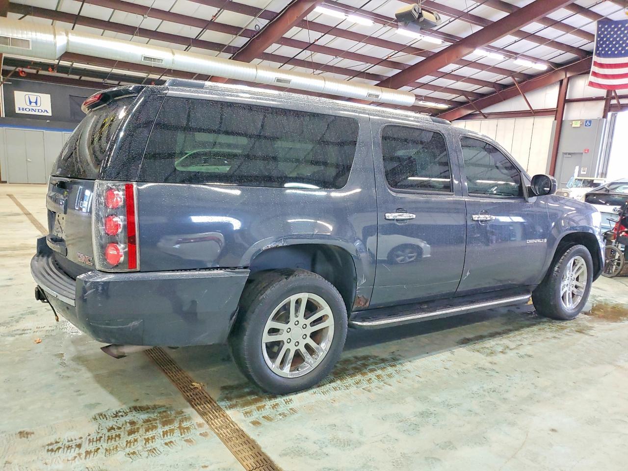2008 GMC YUKON