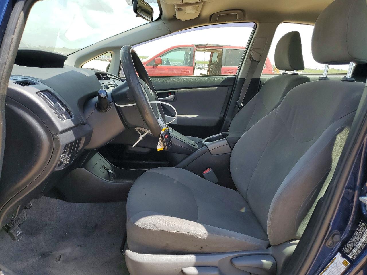 2015 TOYOTA PRIUS
