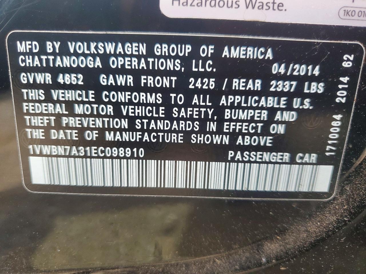 2014 VOLKSWAGEN PASSAT