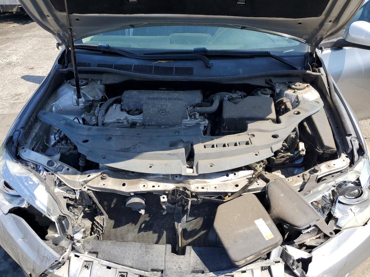 2016 TOYOTA CAMRY