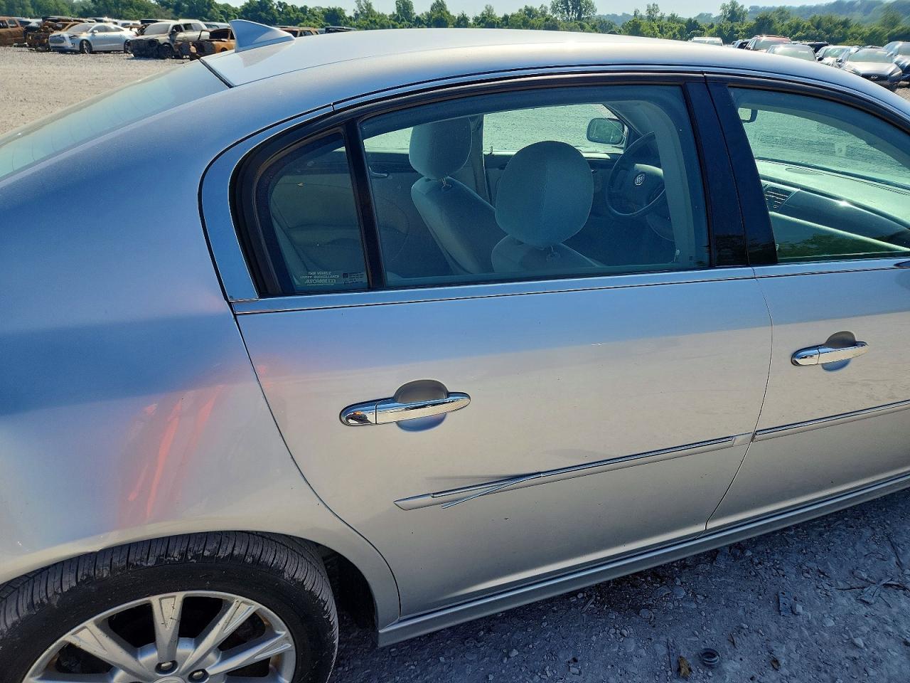 2010 BUICK LUCERNE