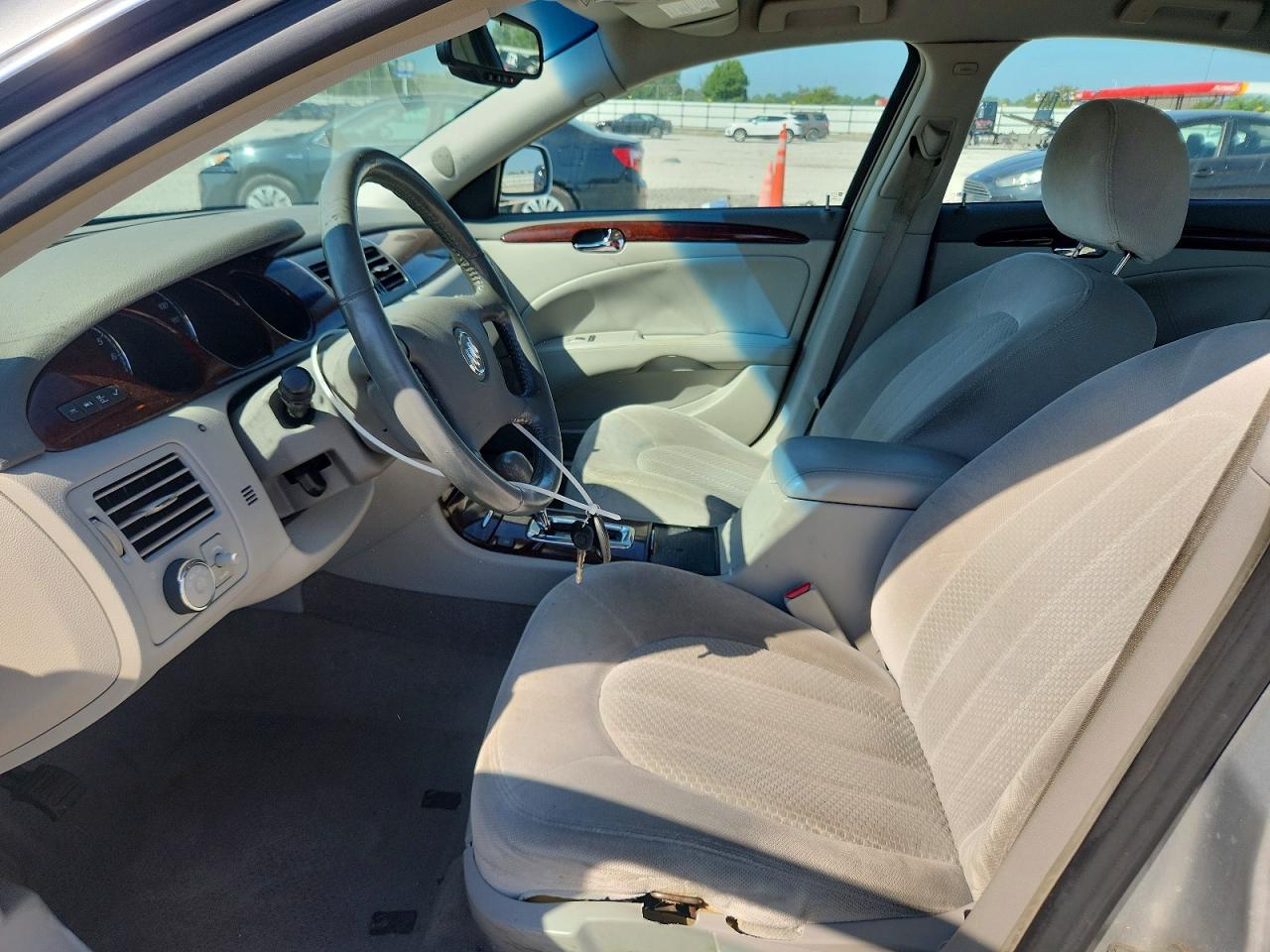 2010 BUICK LUCERNE