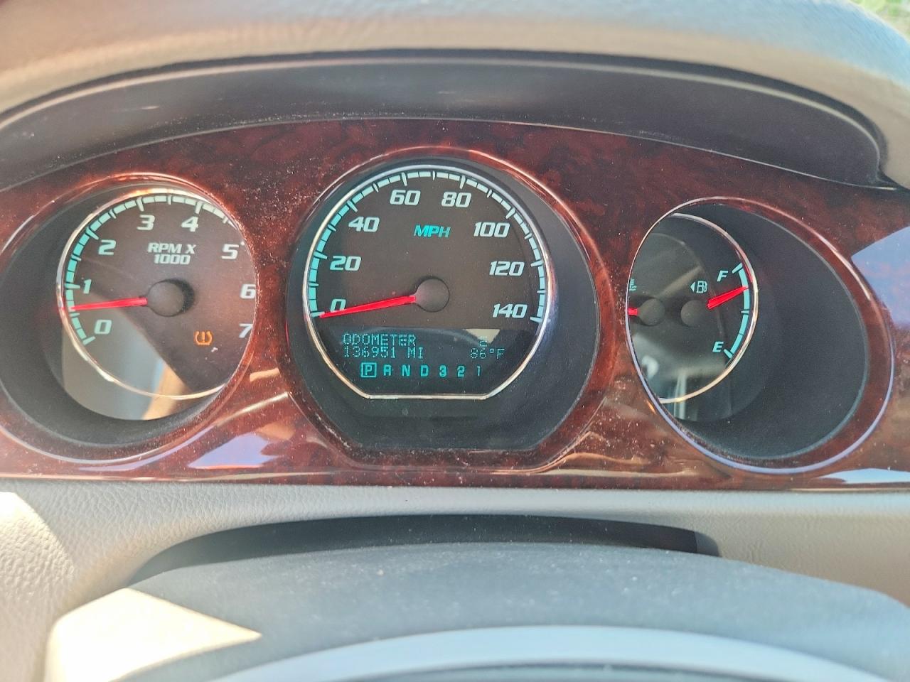 2010 BUICK LUCERNE