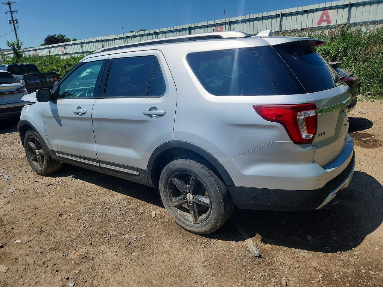 2016 FORD EXPLORER