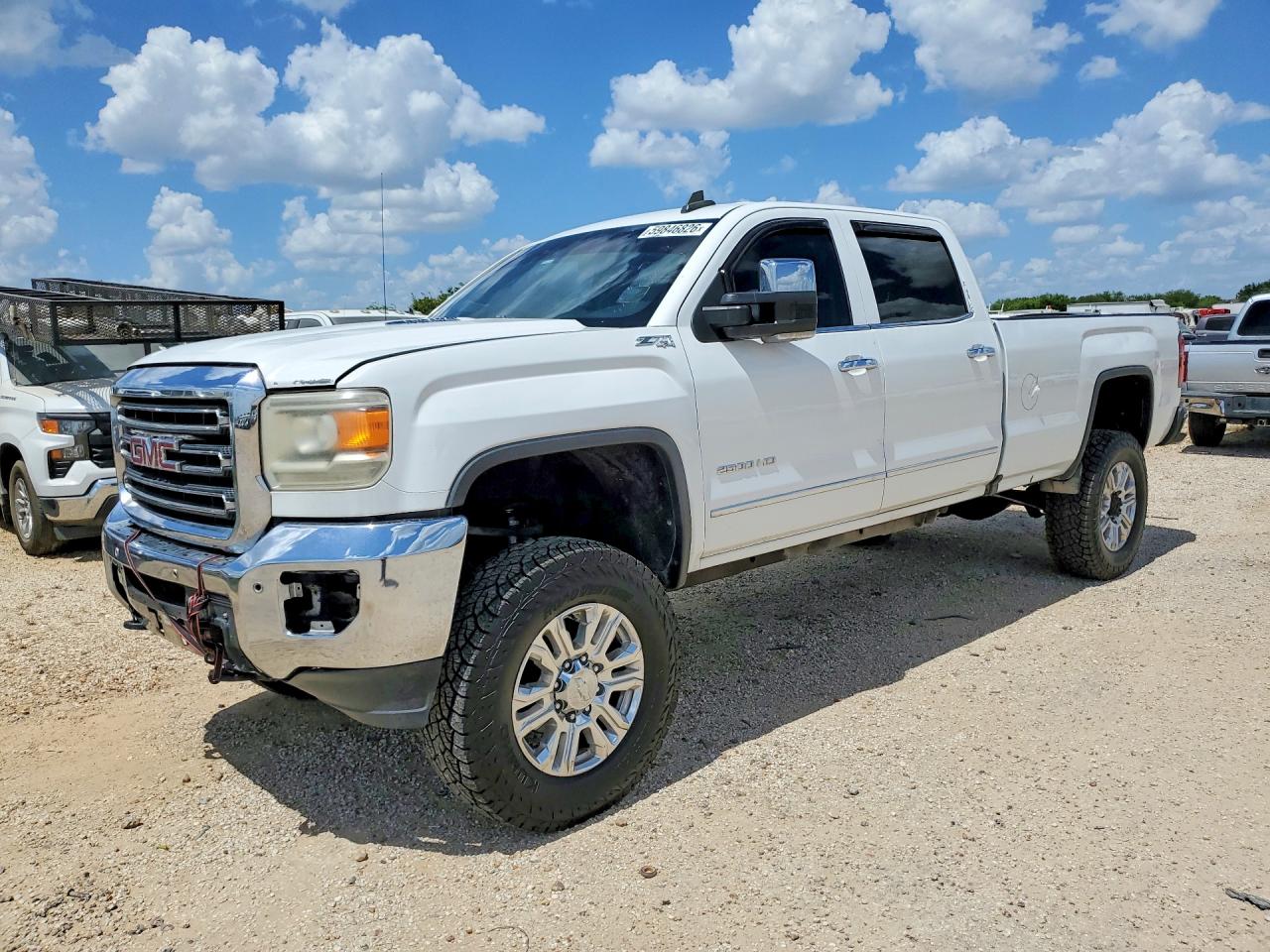 2015 GMC SIERRA