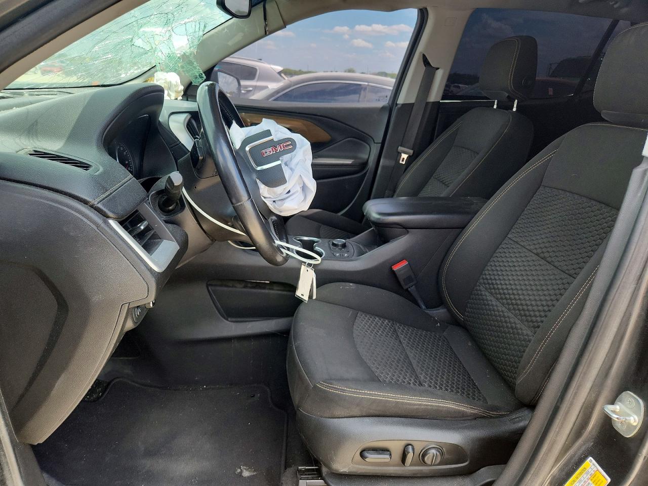 2020 GMC TERRAIN