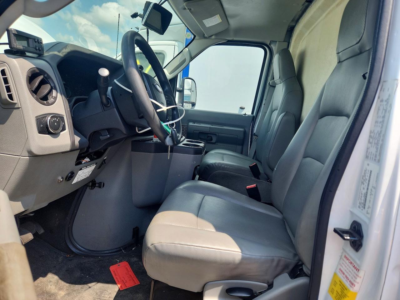 2023 FORD E350