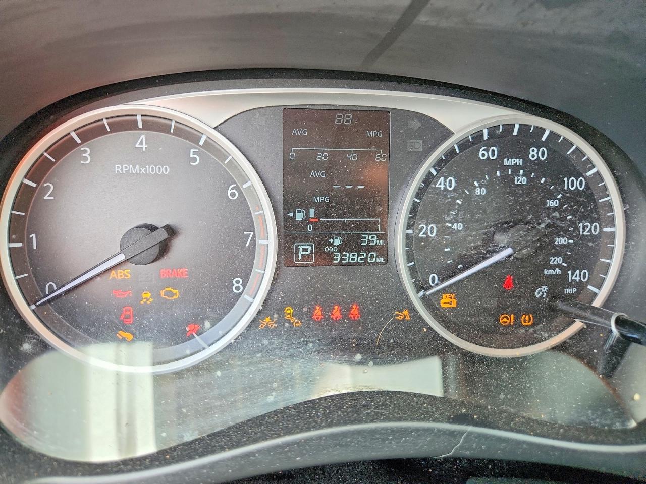 2022 NISSAN KICKS