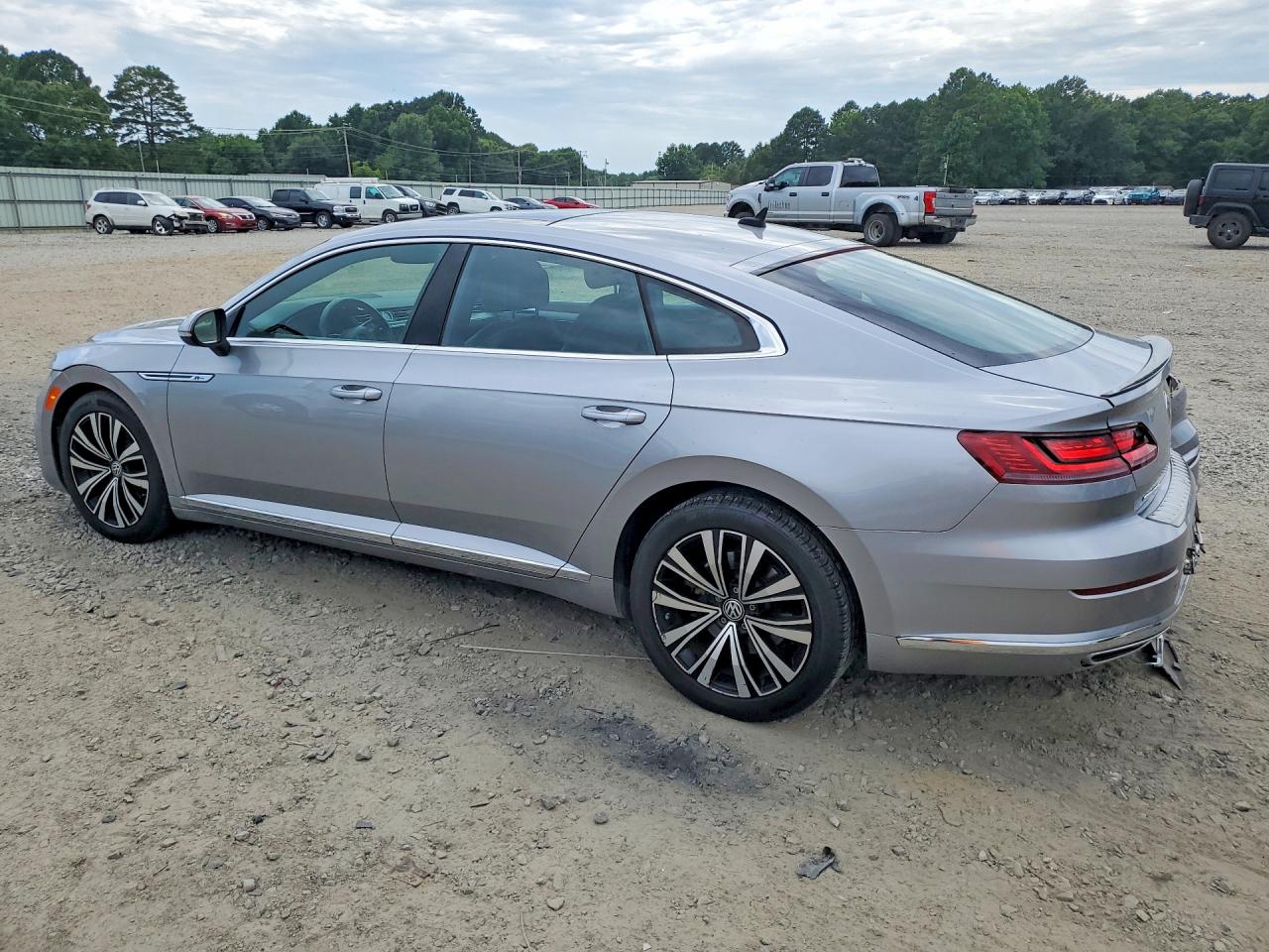 2019 VOLKSWAGEN ARTEON