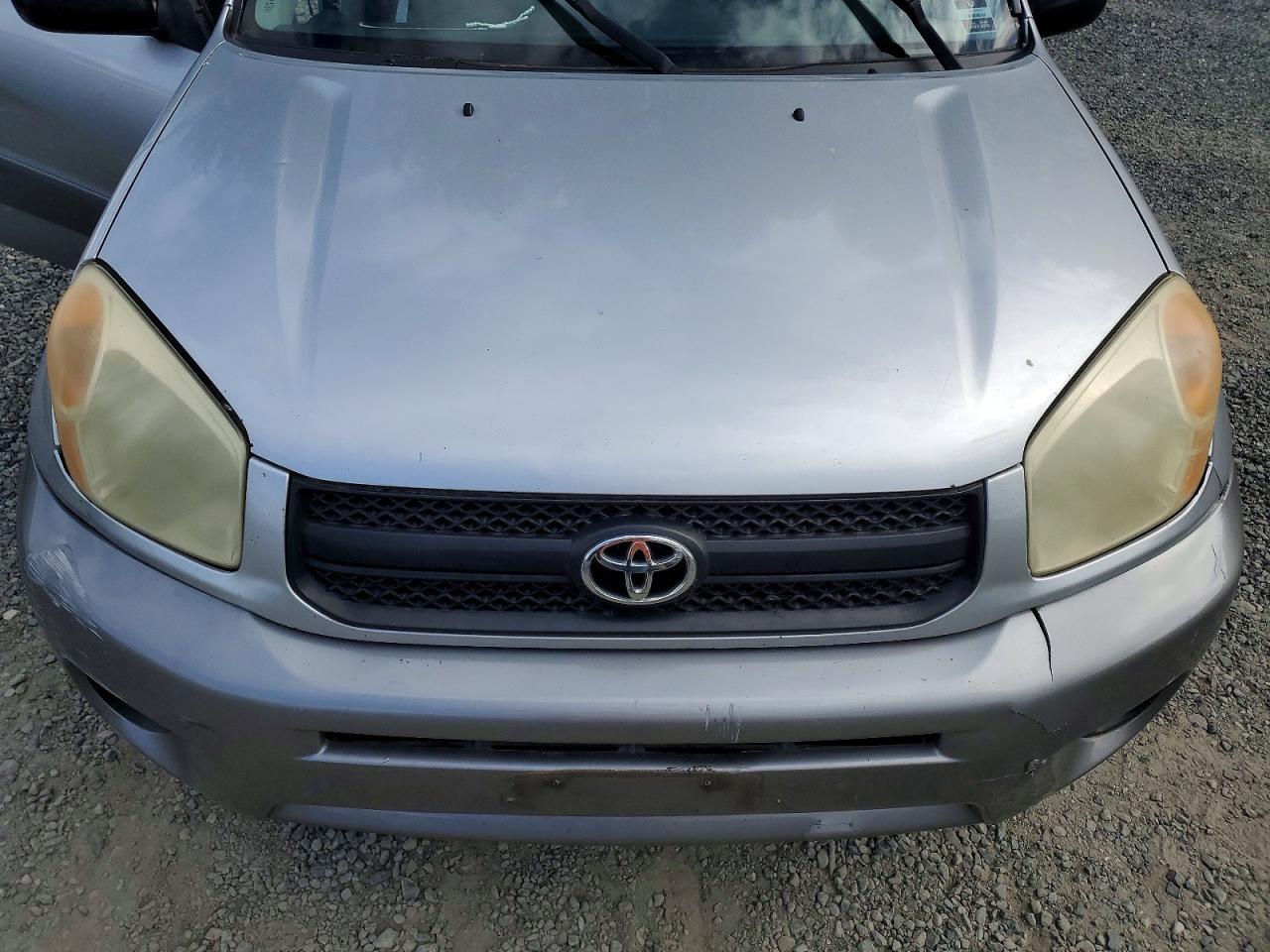 2005 TOYOTA RAV4 BASE