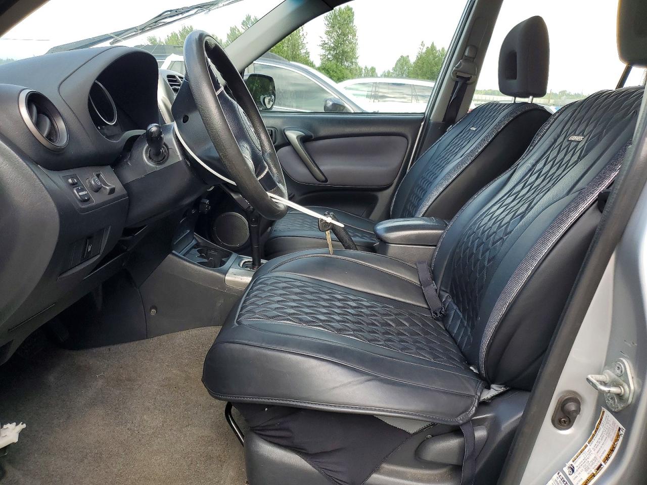 2005 TOYOTA RAV4 BASE