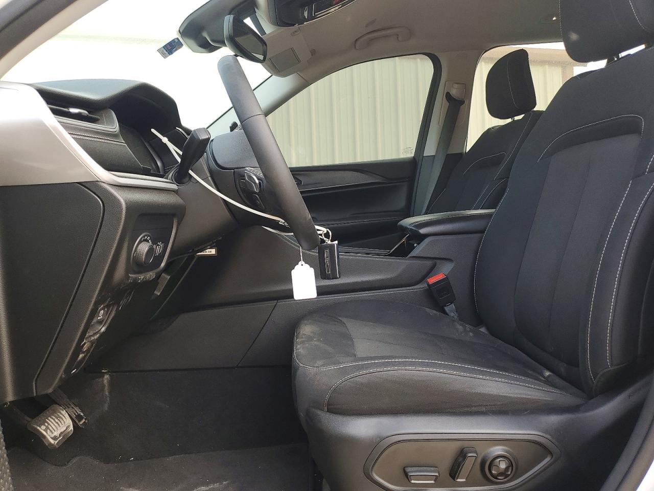 2023 JEEP CHEROKEE