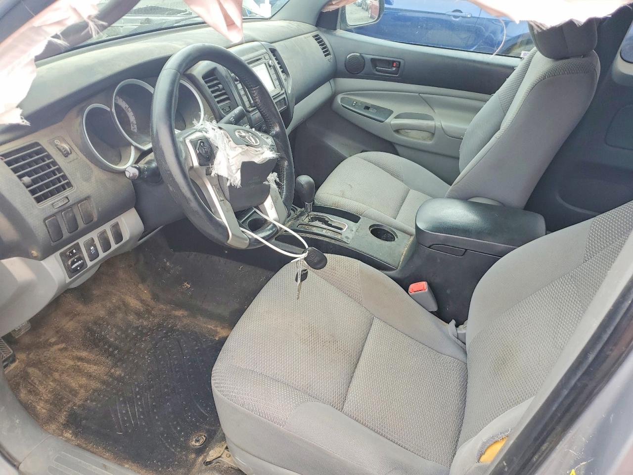 2015 TOYOTA TACOMA