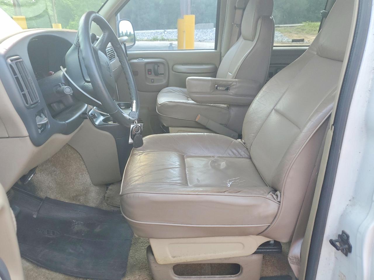 1999 CHEVROLET EXPRESS