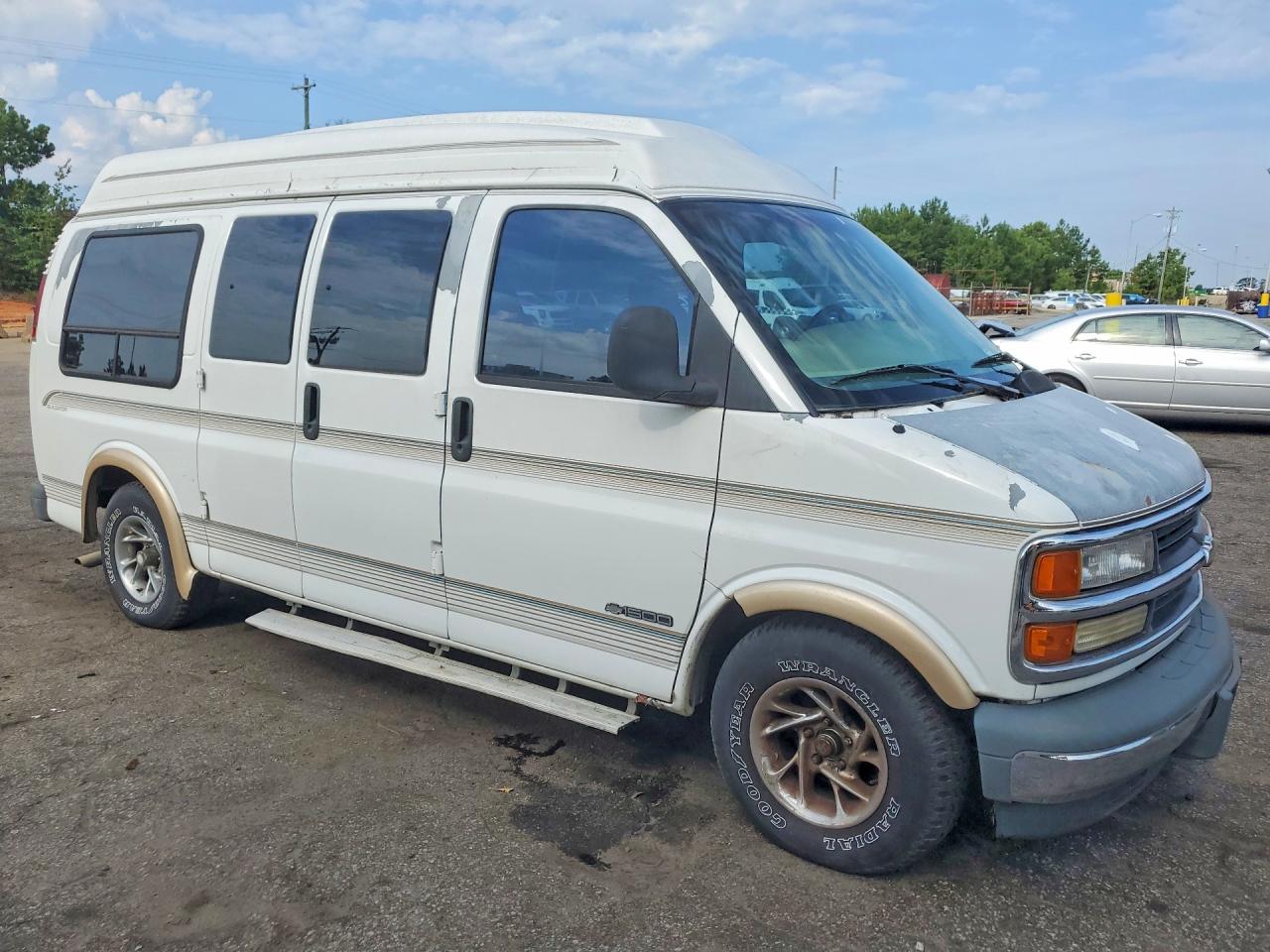 1999 CHEVROLET EXPRESS