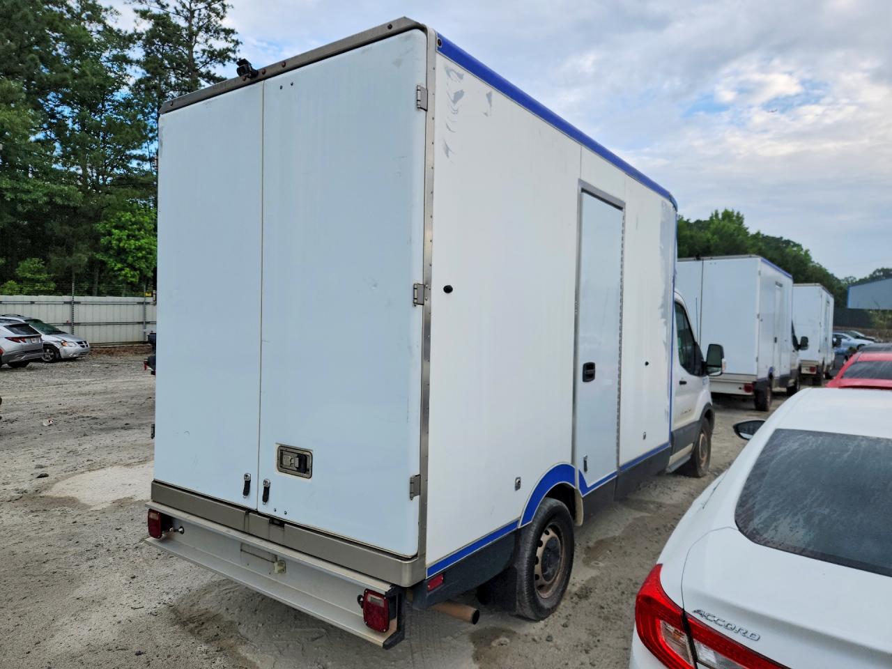 2022 FORD TRANSIT