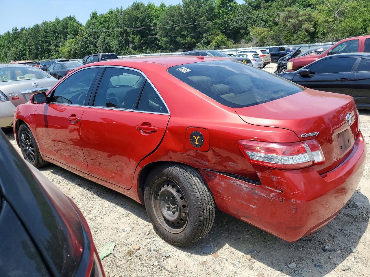 2011 TOYOTA CAMRY