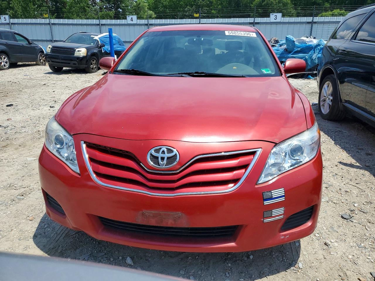 2011 TOYOTA CAMRY