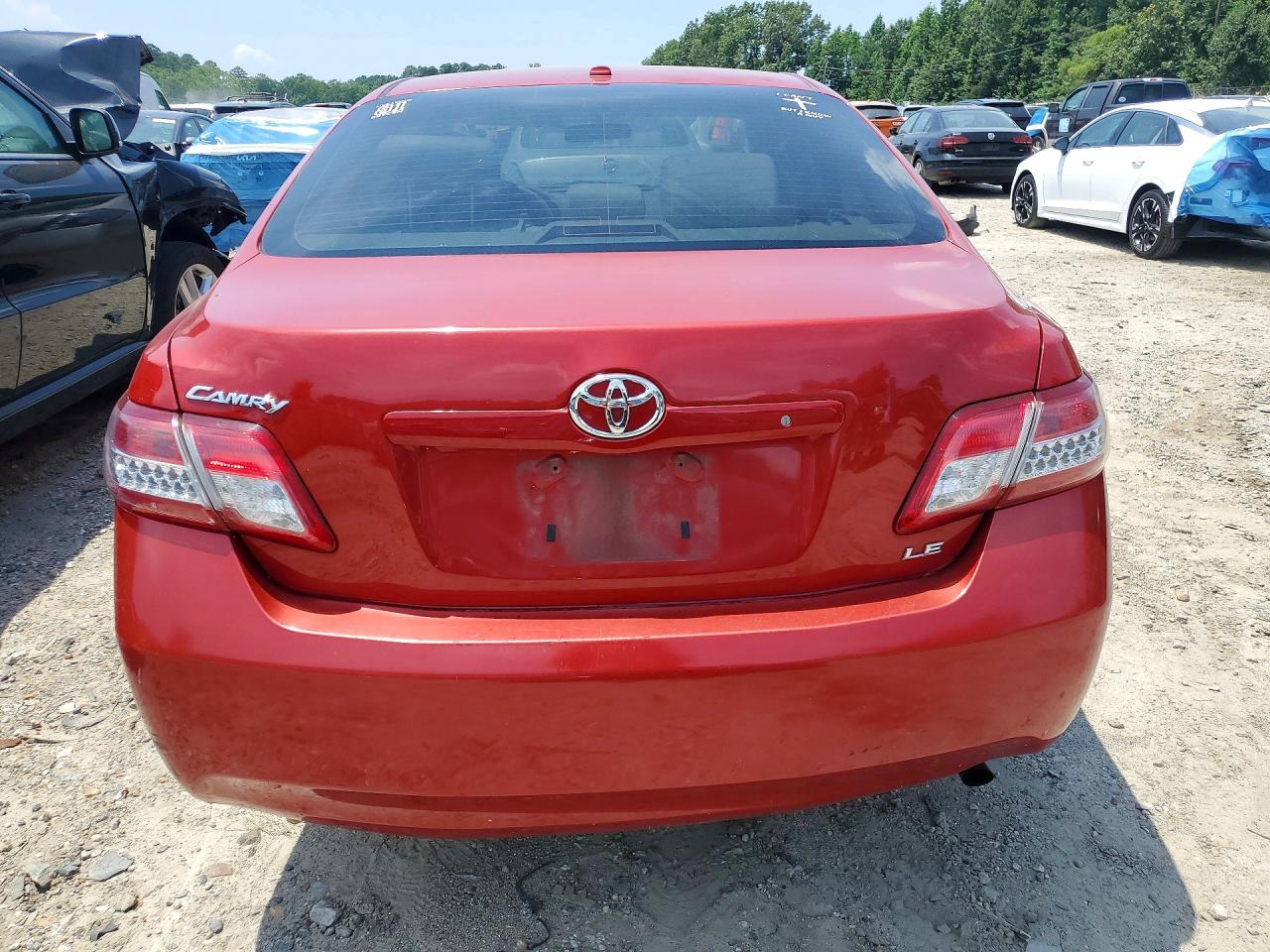 2011 TOYOTA CAMRY