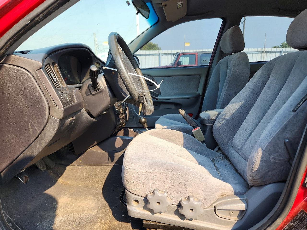 2004 HYUNDAI ELANTRA