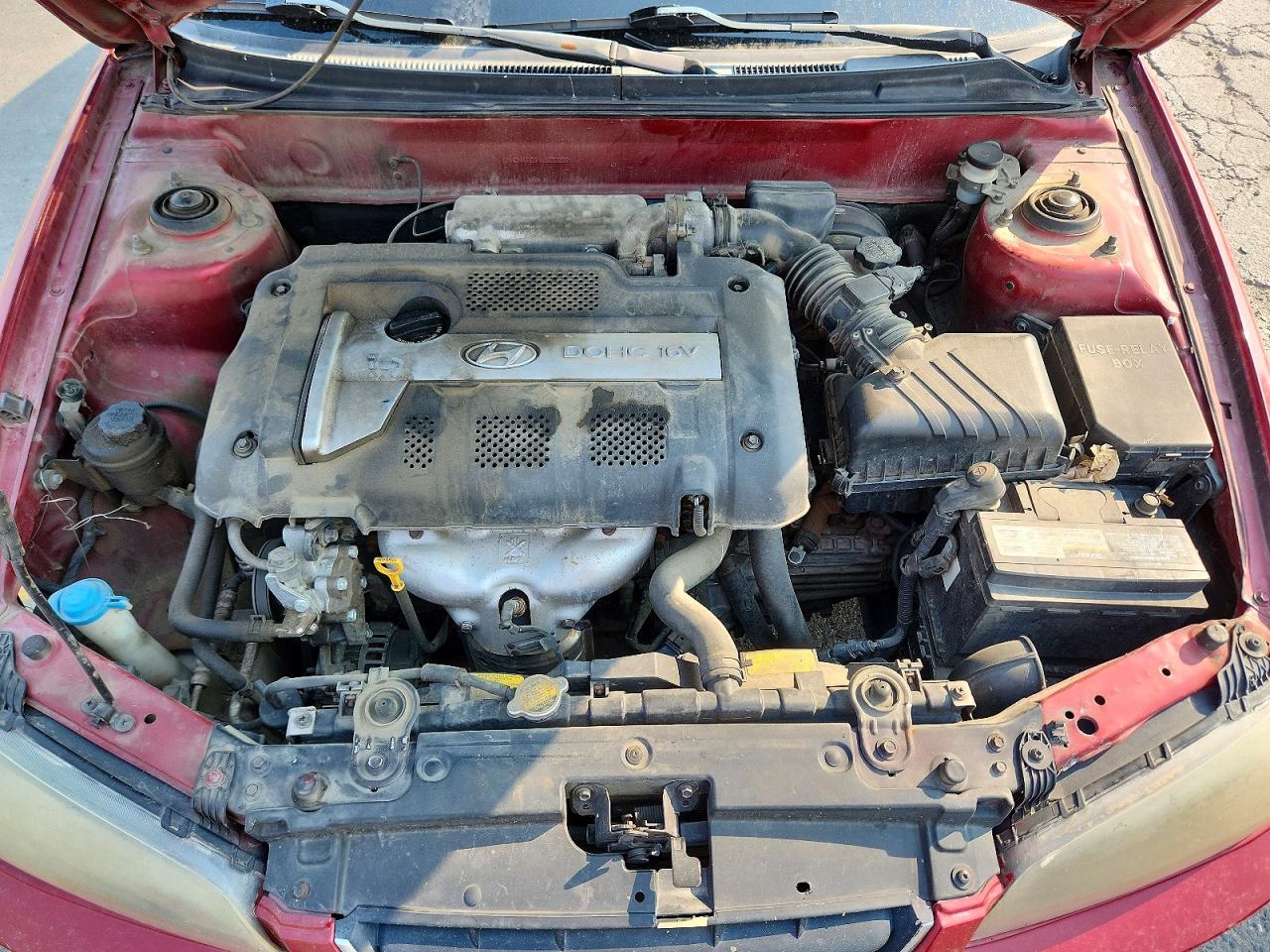 2004 HYUNDAI ELANTRA