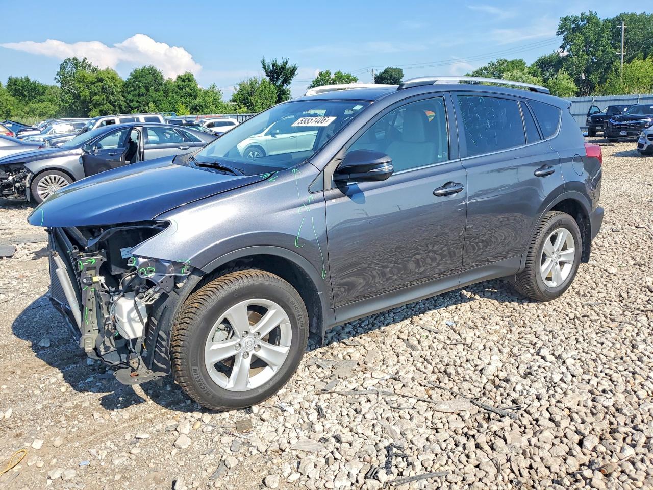 2013 TOYOTA RAV4