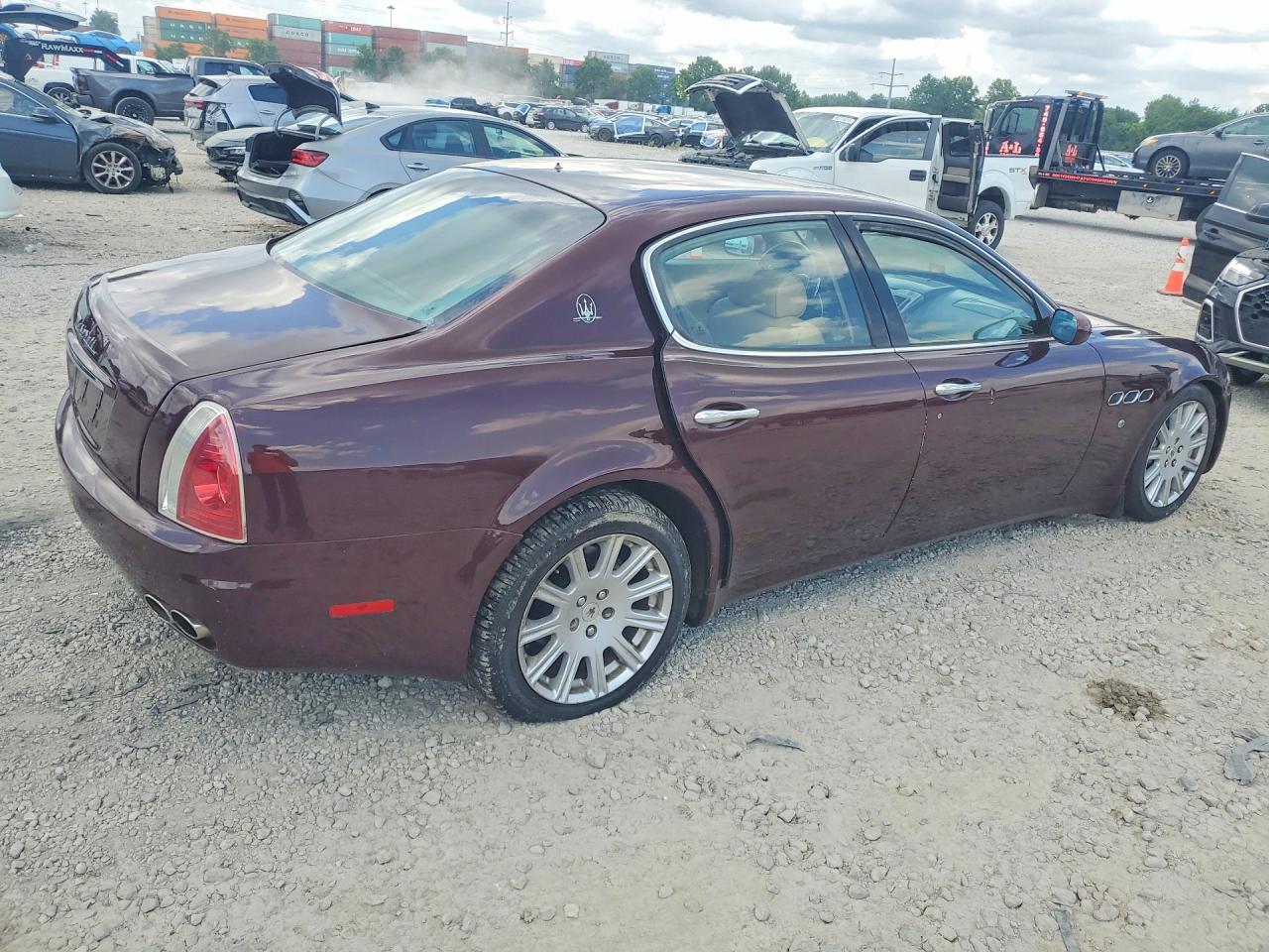 2005 MASERATI QUATTROPOR
