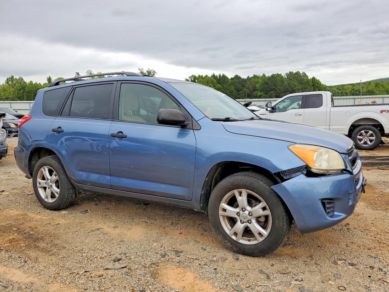 2011 TOYOTA RAV4